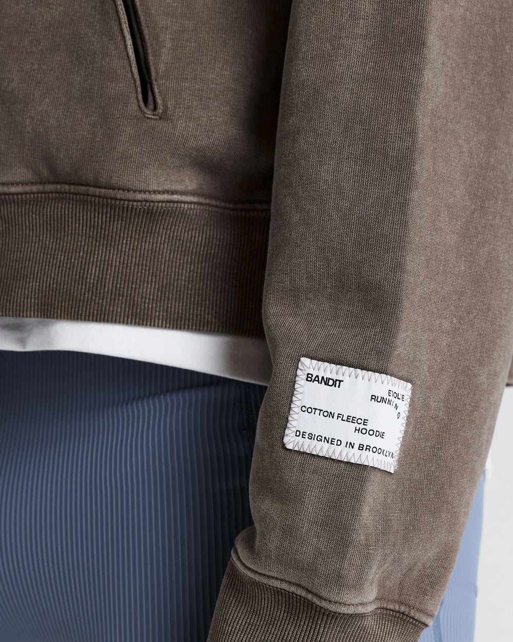 Bandit Running Unisex Chroma Wash Hoodie in COCOA