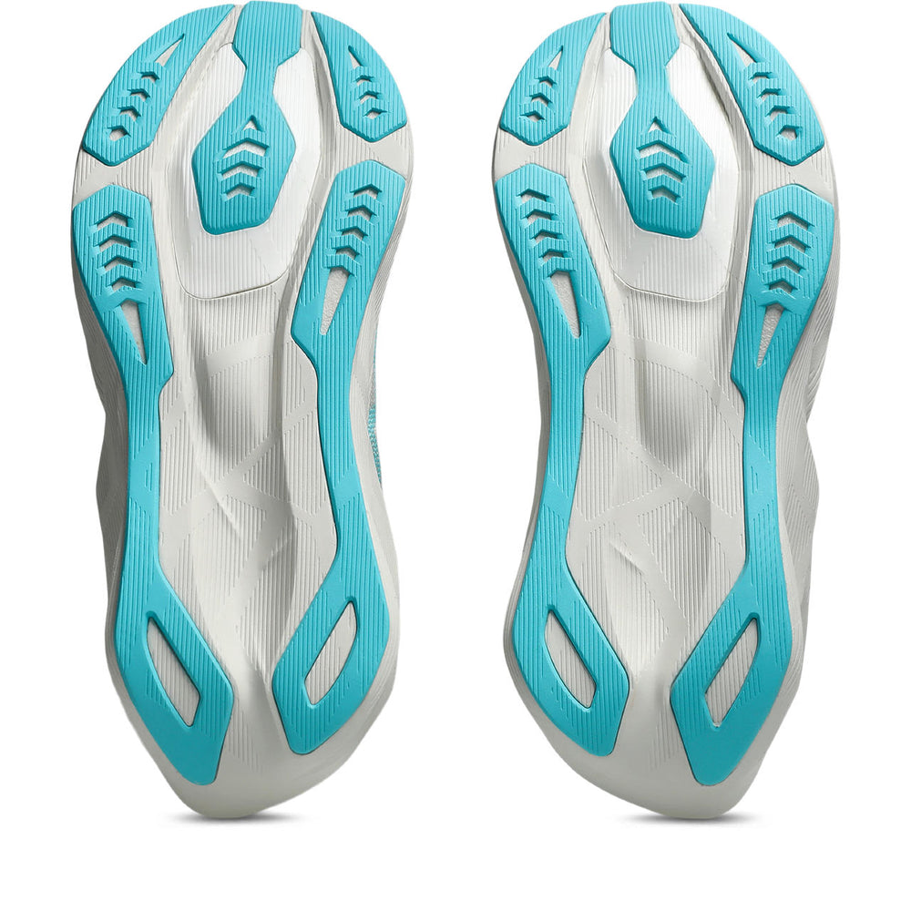 ASICS Women's Novablast 6 in OAT/ENE