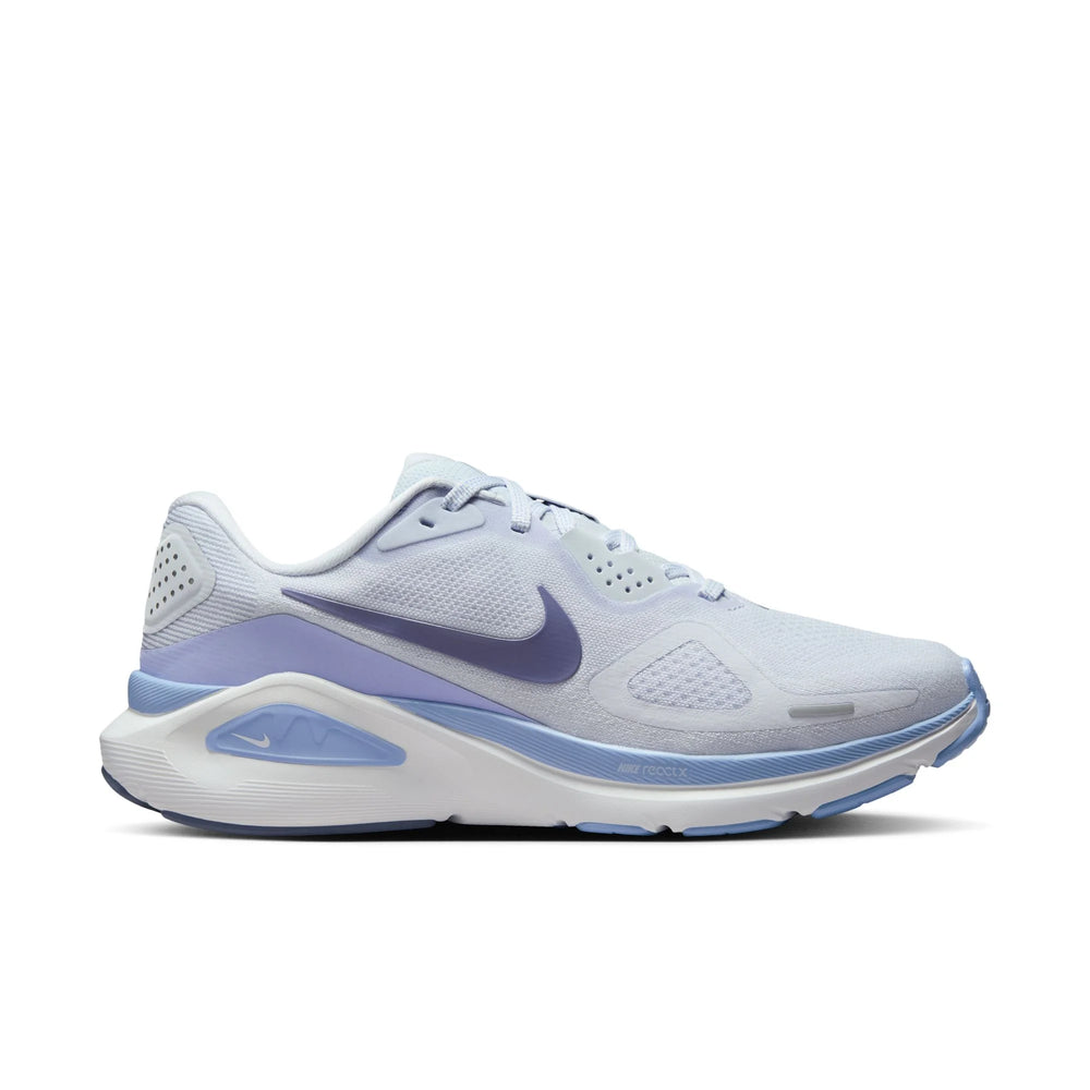 Nike Women's Structure 26 in FOO/IND