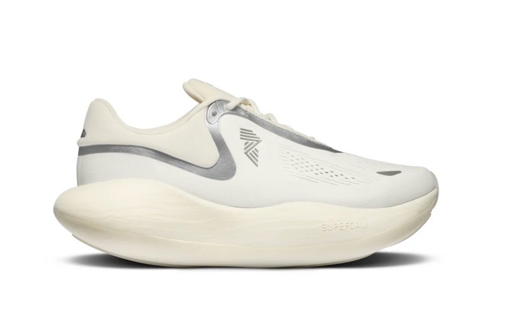 R.A.D Unisex Ufo in WHT/WHT
