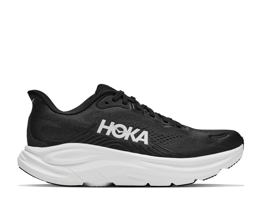 HOKA Men's Clifton 11 in BLK/WHT