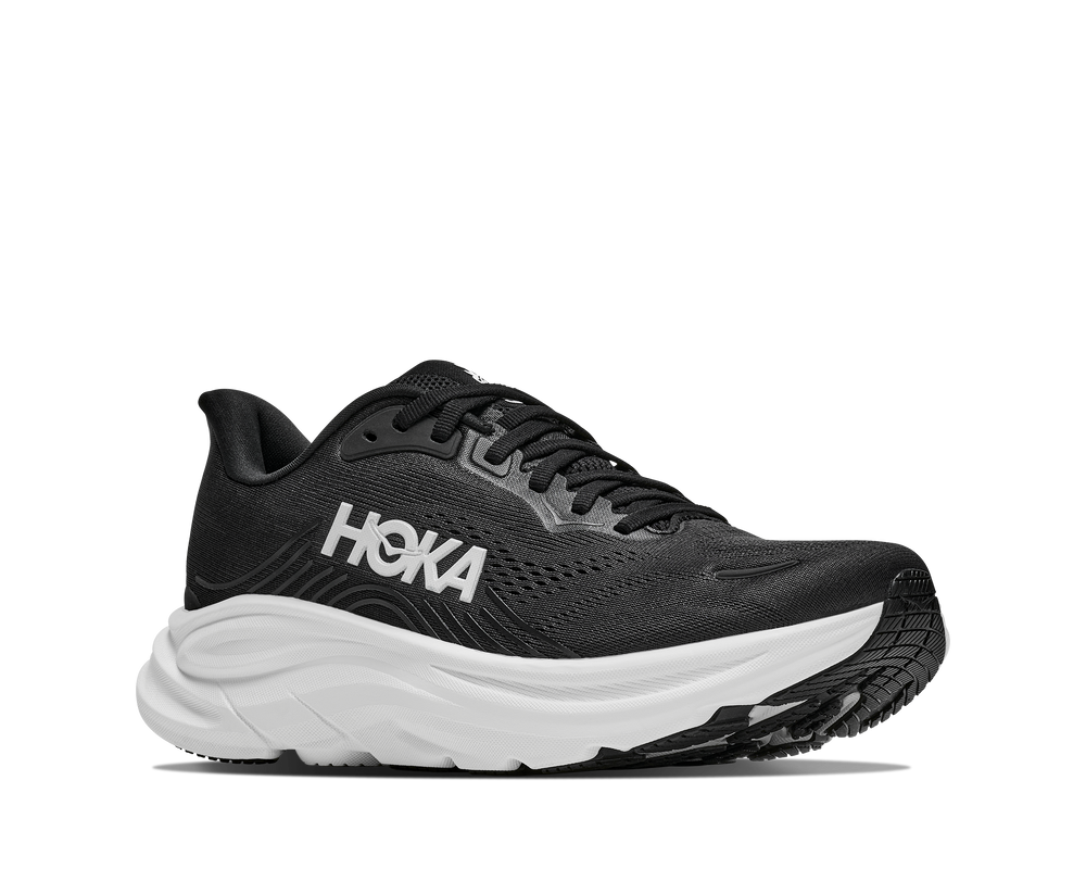 HOKA Men's Clifton 11 in BLK/WHT