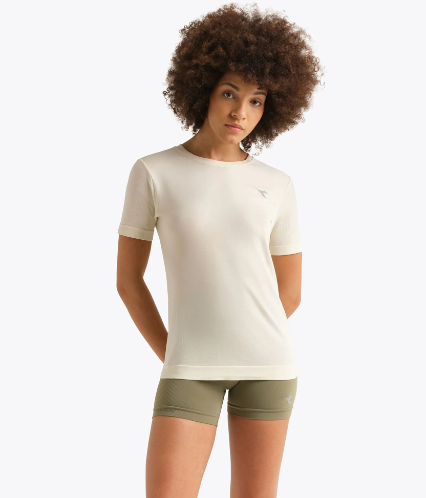 Diadora Women's Stratuono Short Sleeve in WHI