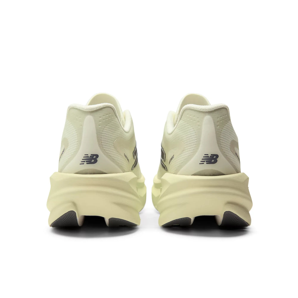 New Balance Women's Supercomp Rebel V1 in PIS/BUT