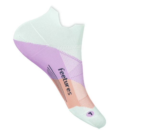 Feetures Elite Ultra Light No Show Tab in MINT