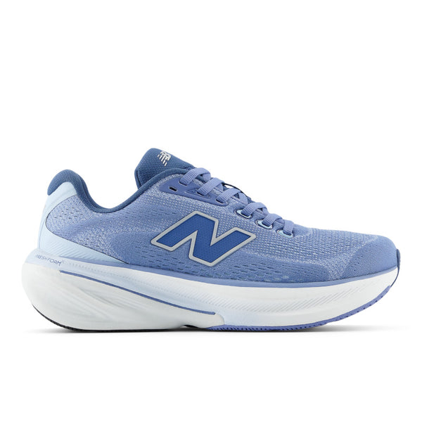 New Balance Women's 860V15 stability running shoe in BLU/SIL