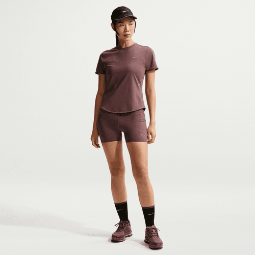 Nike, Inc. Women's Swift Short Sleeve in TAT
